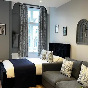 Apartment On The Rows - Centre, Chester