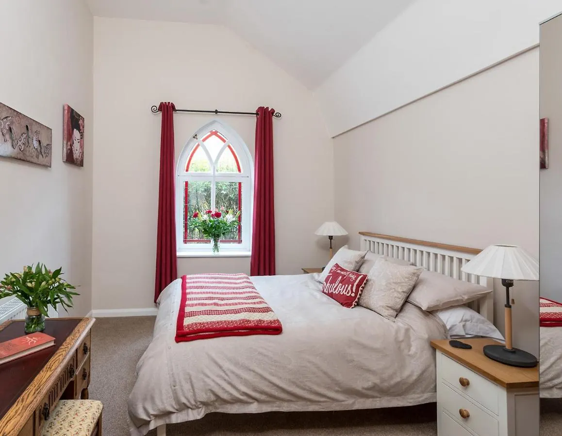 Holiday home Chester'S Only Tin Chapel - Unique, Spacious 2 Bedrooms, Garden And Free Parking United Kingdom